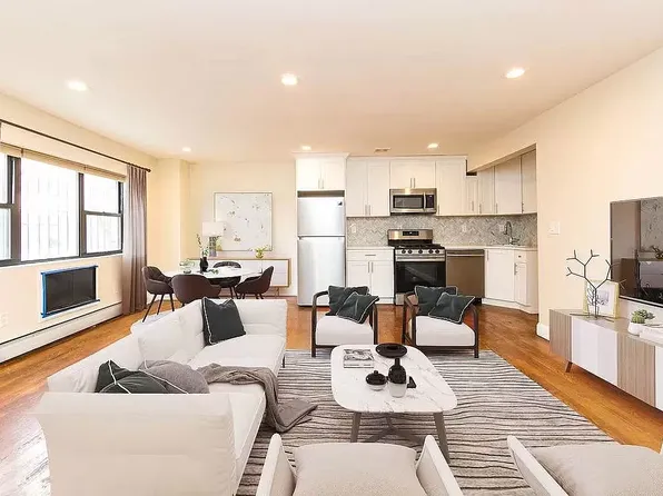 358 Wilson Avenue image 1 of 10