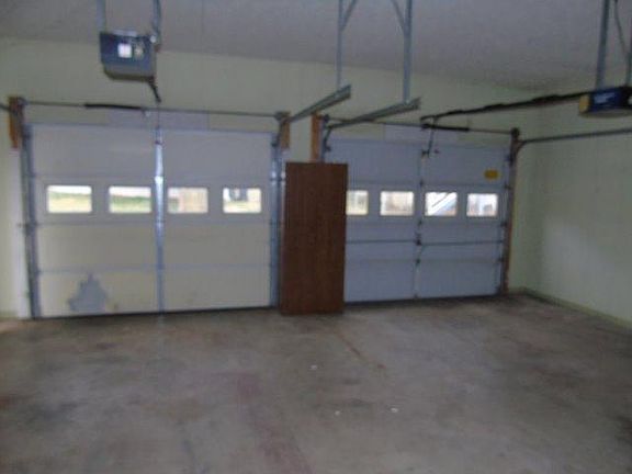 5th image of 710 Bradley St