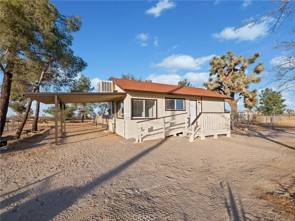 11687 Bellflower St, Victorville, CA 92392