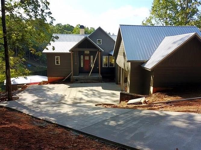 1st image of 55 Bear Ln