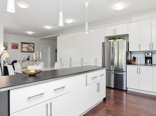 5778 Marine Way #1, Sechelt, BC V7Z0L8