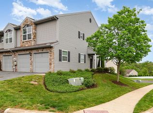 209 Wooley Hollow Ct, Mechanicsburg, PA 17055