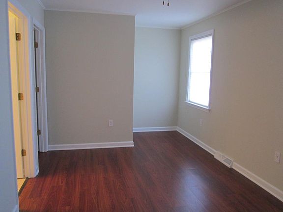Front Bedroom - New Flooring