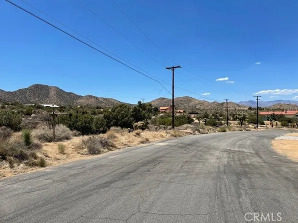 0 Carmelita Cir #17, Yucca Valley, CA 92284