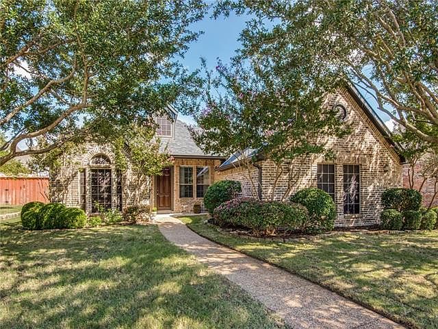 1st image of 1713 Watersedge Dr