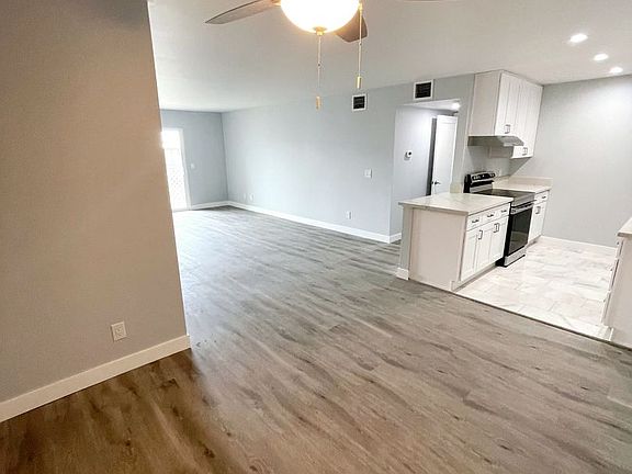 4th image of 23641 Golden Springs Dr #C-18