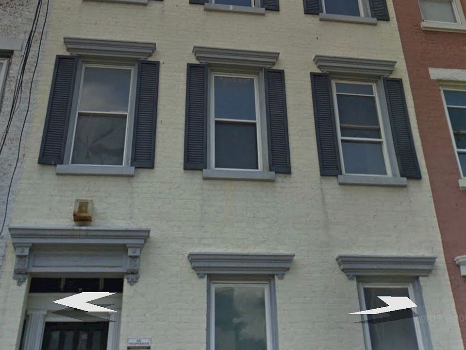 1st image of 61 Grand St #2
