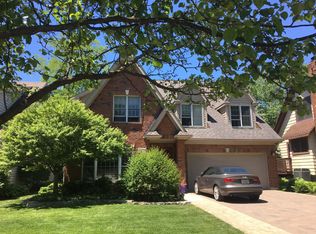 4638 Middaugh Ave, Downers Grove, IL 60515