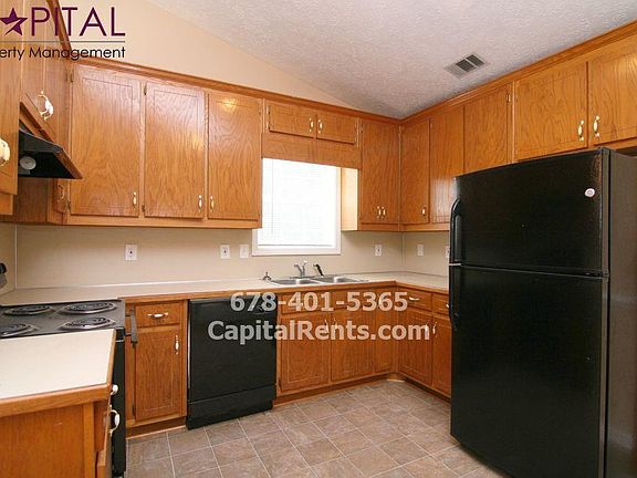 4th image of 6091 Daffodil Dr