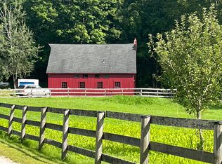 1046 County Rd, Great Barrington, MA 01230