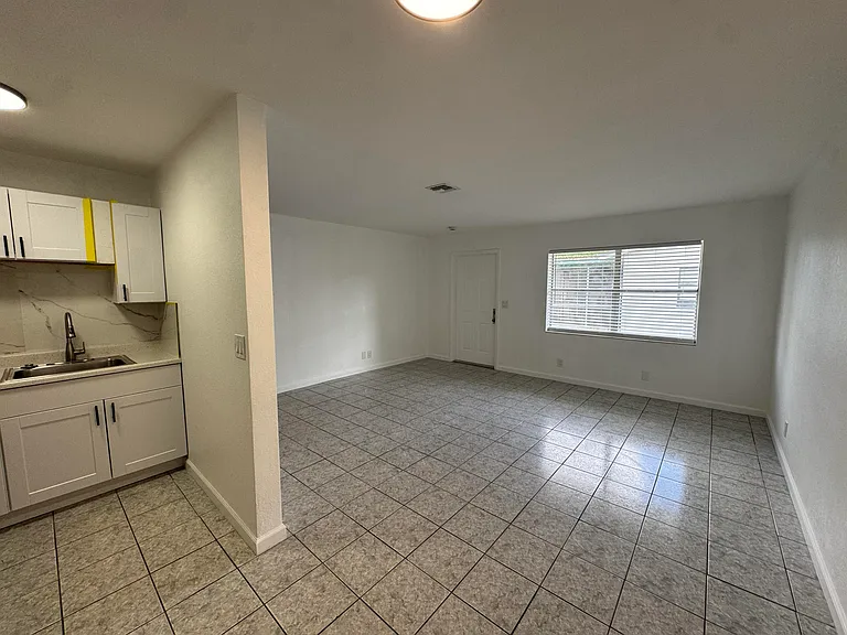 1795 NW 55th Ave #3 — Photo 14