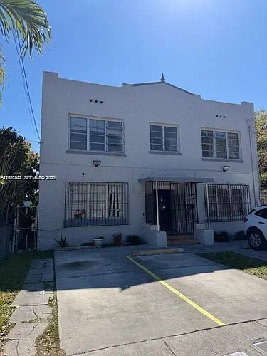 2368 NW 3rd St #4 Photo 1 2368 NW 3rd St #4 Photo 1