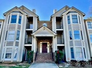 6238 Rosecroft Dr, Charlotte, NC