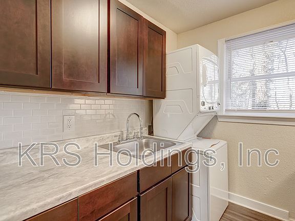 3rd image of 1517 Halifax St APT 8