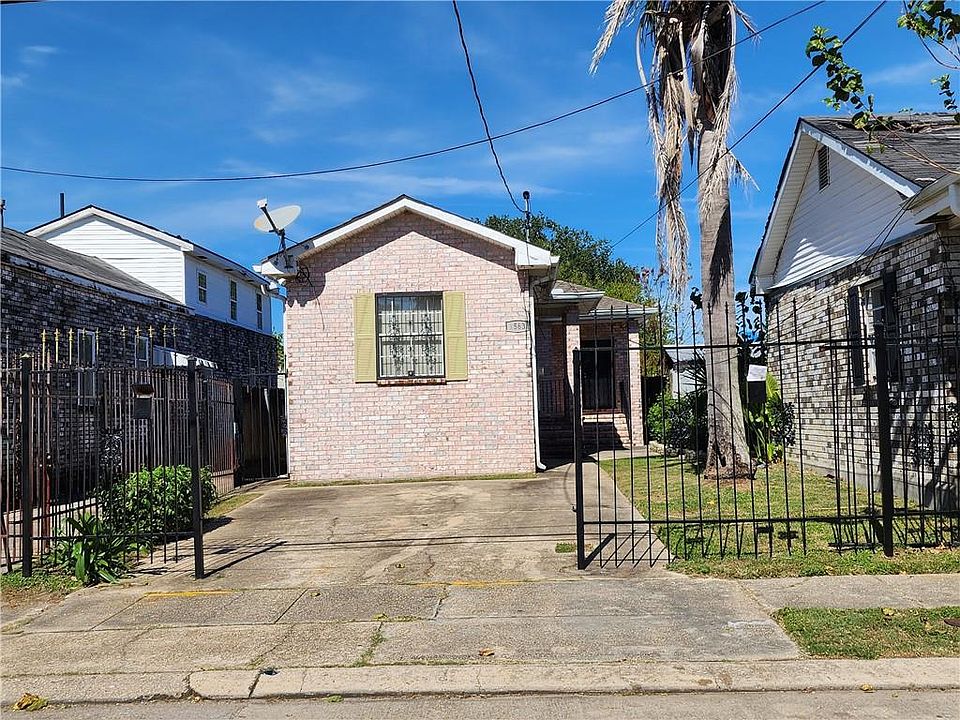 1st image of 1563 Lafreniere St
