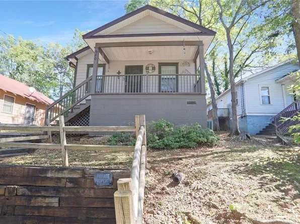 950 Smith St SW, Atlanta, GA 30310