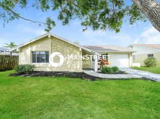3626 Bluebell Ln, Holiday, FL 34691