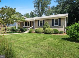 1020 Pinecrest Dr, Annapolis, MD 21403