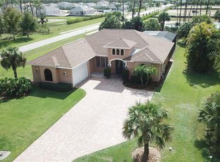 706 Pine Crest Ln, Naples, FL 34104