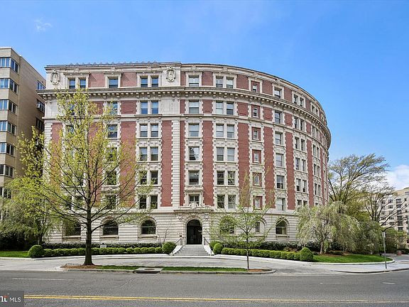 4th image of 2126 Connecticut Ave NW #57