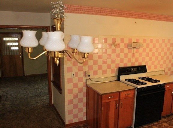 4th image of 726 N Pine St
