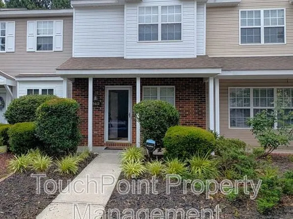 13612 Meade Glen Ct, Charlotte, NC 28273
