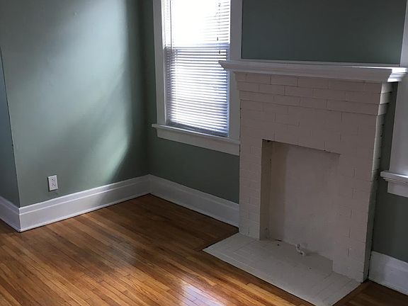 4th image of 1076 Elmwood Ave