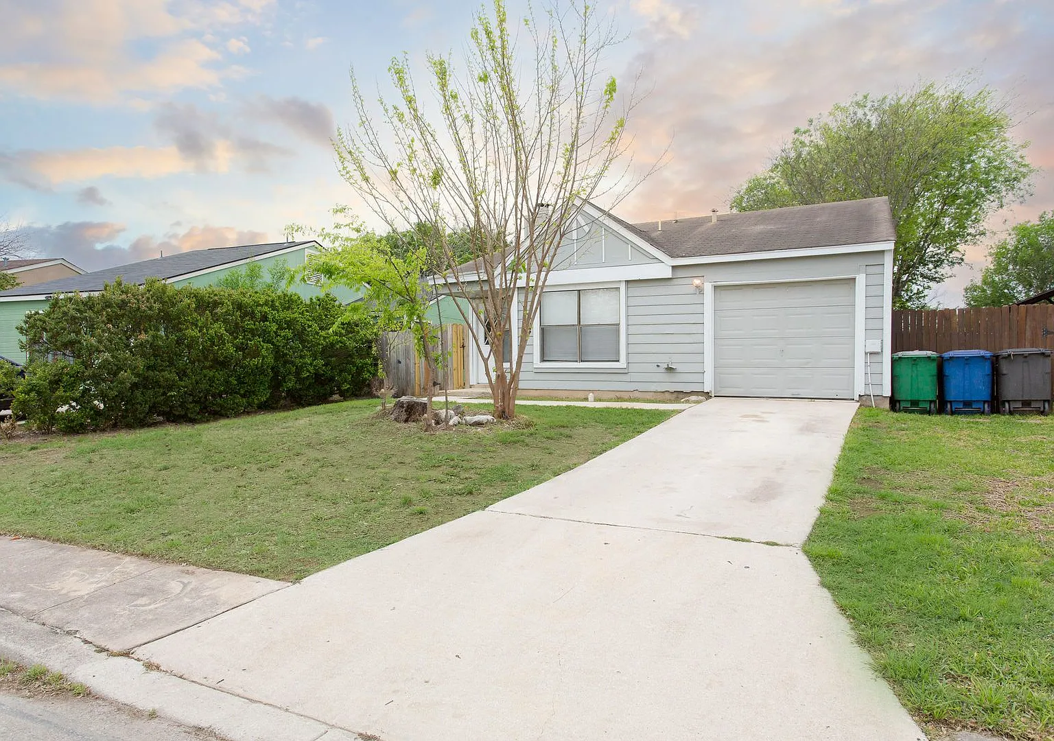 Move in Ready rental home in NW San Antonio! — Photo 4