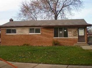 27217 Crestwood Dr, Warren, MI