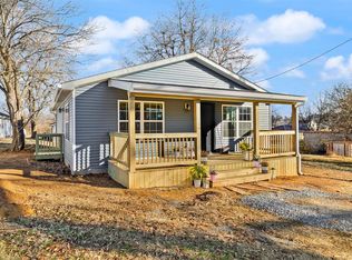 513 N Clinton St, Leitchfield, KY 42754