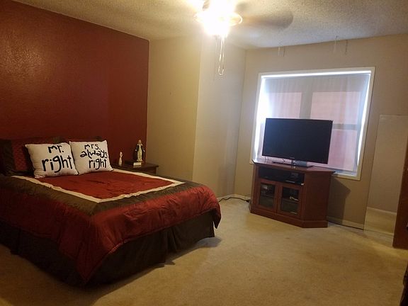 4th image of 3529 N Uranus Ave