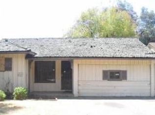 15542 Wyandotte St, Van Nuys, CA 91406