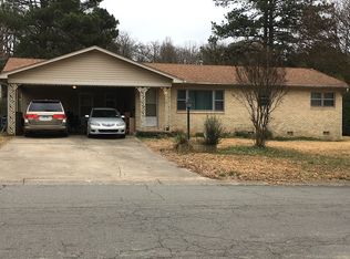 4200 Maple St, N Little Rock, AR 72118