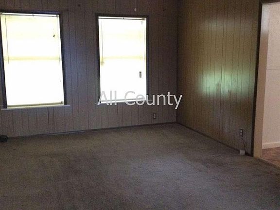 5th image of 405 Harmon Rd