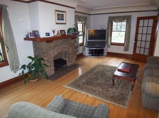 2915 N Newhall St, Milwaukee, WI 53211