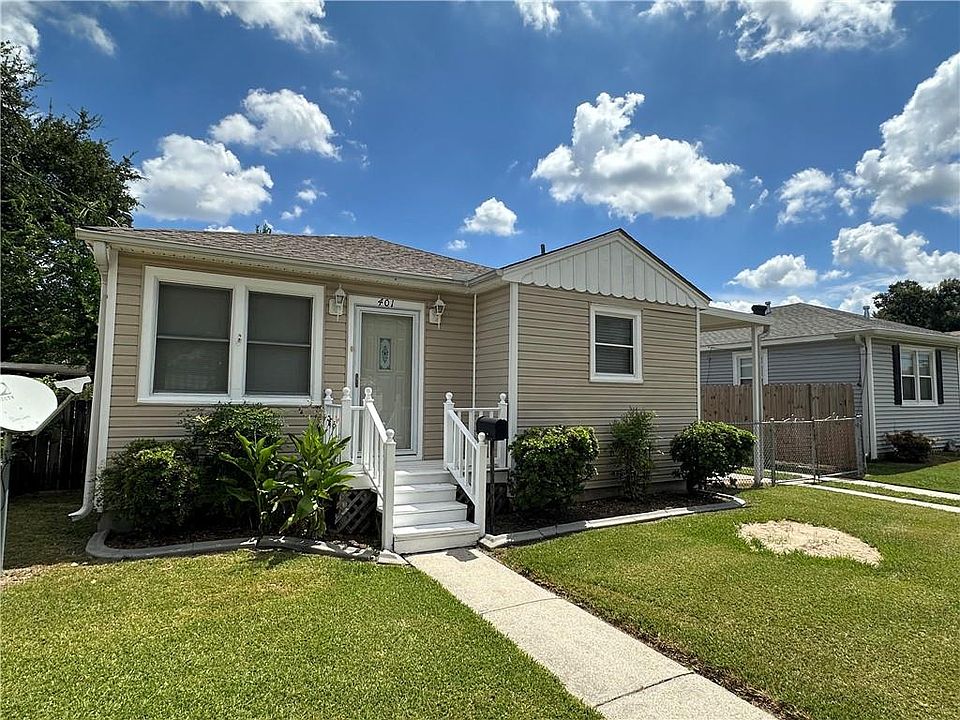 1st image of 401 Harang Ave