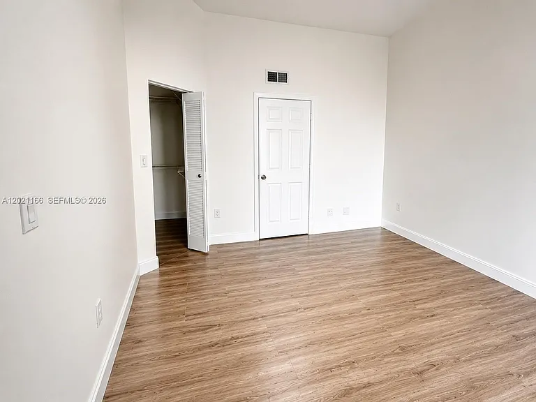 2550 SW 18th Ter #1706 — Photo 7
