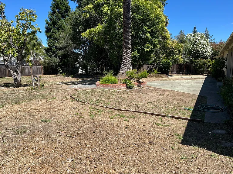 16841 Leroy Ave — Photo 29