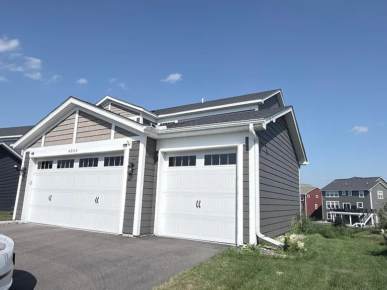 4809 Stable View Dr — Photo 3