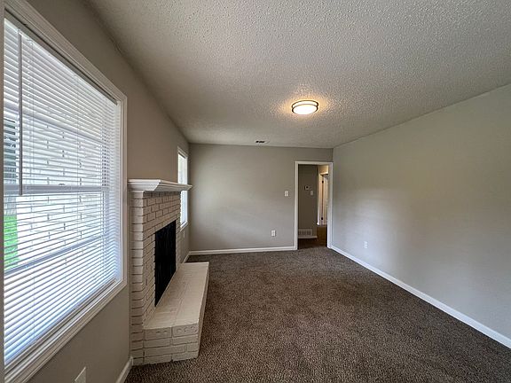 2nd image of 3707 Vanderwood Dr
