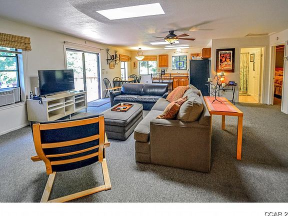 4th image of 2616 Valley View Dr