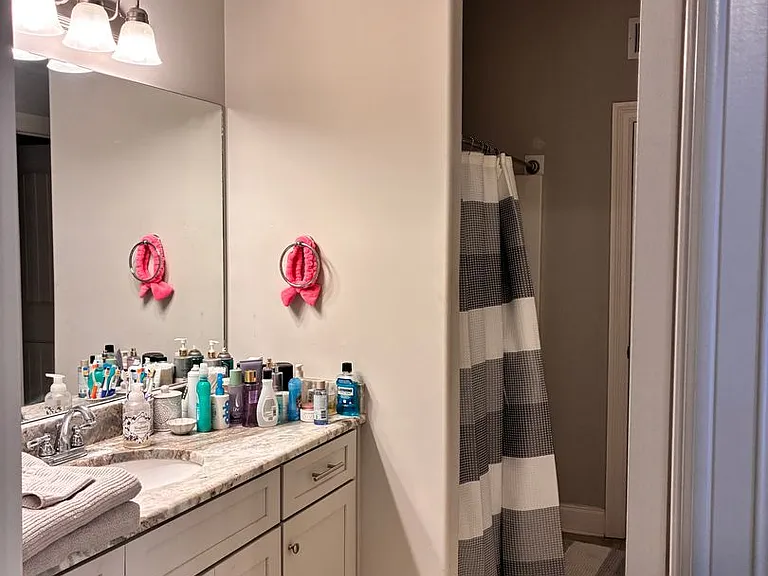 424 Walker Cir — Photo 7