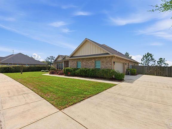 2nd image of 2677 Tulip Hill Rd