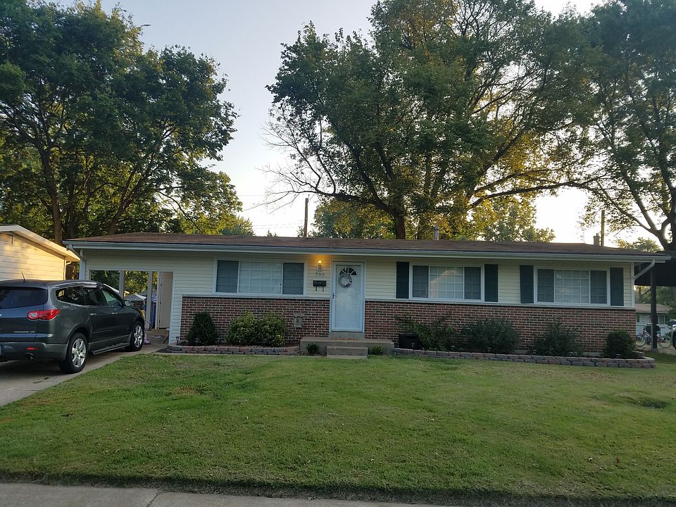 1st image of 795 Manresa Ln