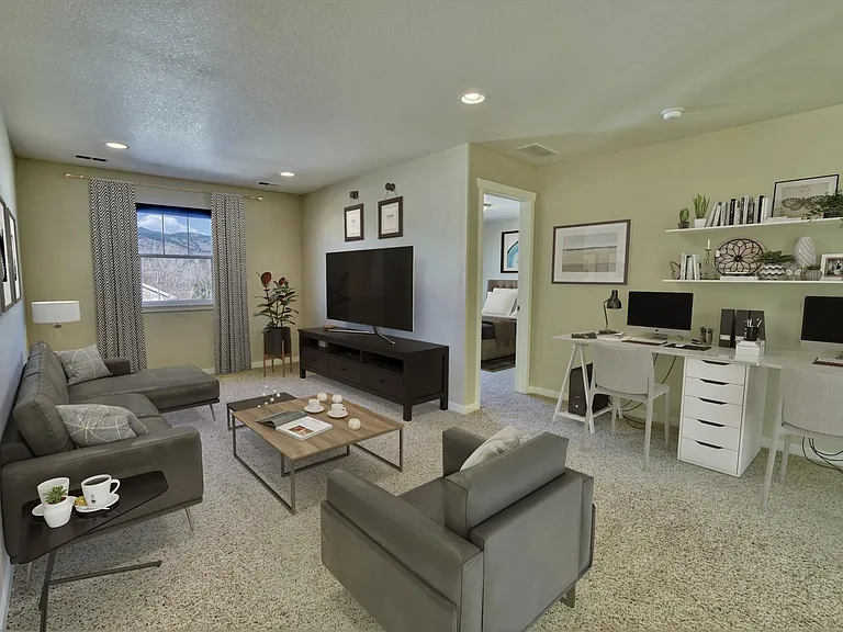 Virtually staged - Upper level - loft (17' x 11').