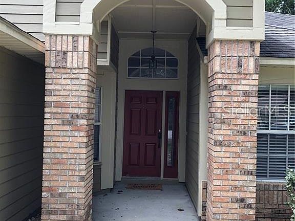 2nd image of 3012 E Beaumont Ln