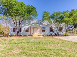 1006 Hamilton St, Waller, TX 77484