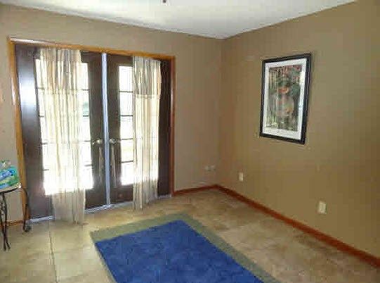 5th image of 1067 Quail Hollow Dr