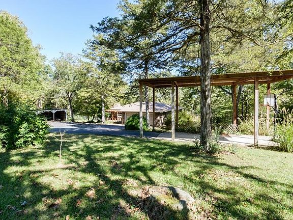 3rd image of 27724 Farm Road 1200