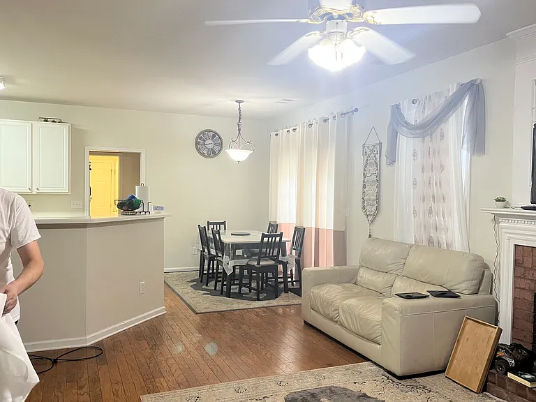 1023 Tanners Point Dr — Photo 11